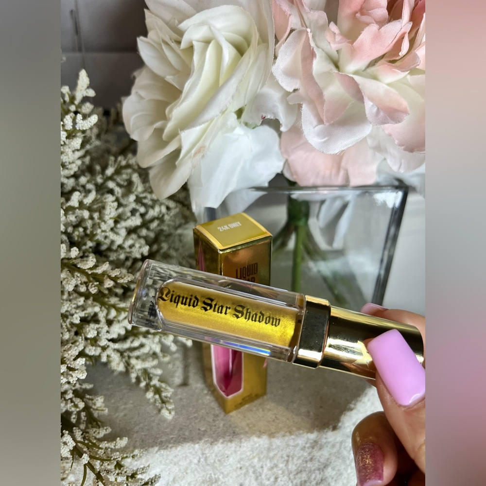 NIB - Jeffree Star - Liquid Star Shadow - 24K Only - Pure Metallic Gold